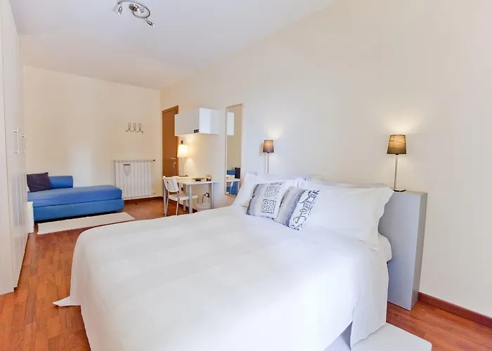 Alojamento de Acomodação e Pequeno-almoço Rent Vesuvio Nápoles