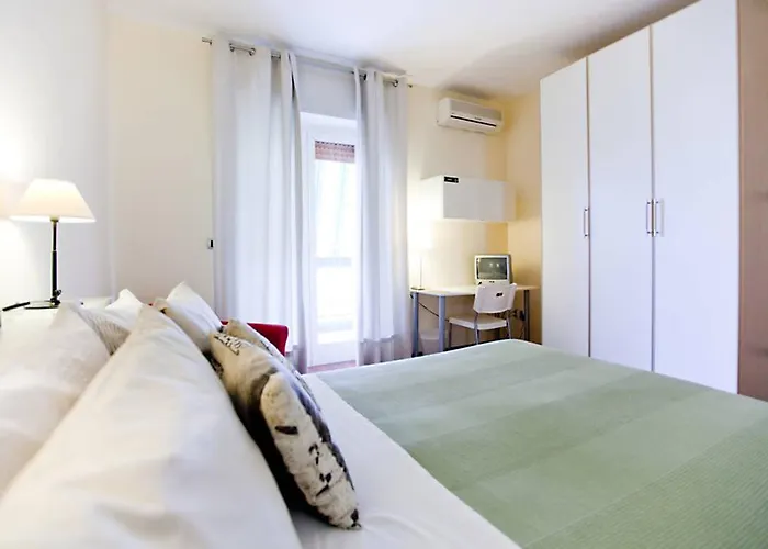 Alojamento de Acomodação e Pequeno-almoço Rent Vesuvio