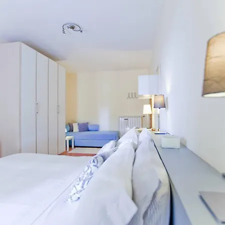 Rent Vesuvio Naples
