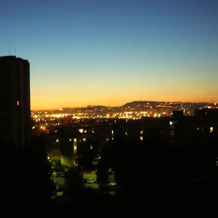 Rent Vesuvio 5*